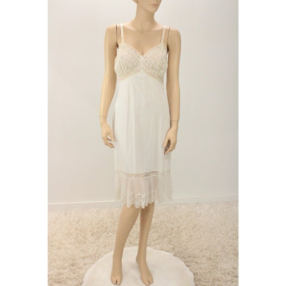 Vintage Van Raalte Full Slip sz 32 Suavette Fancy Lace Trim Creamy White Nylon S - Picture 6 of 10